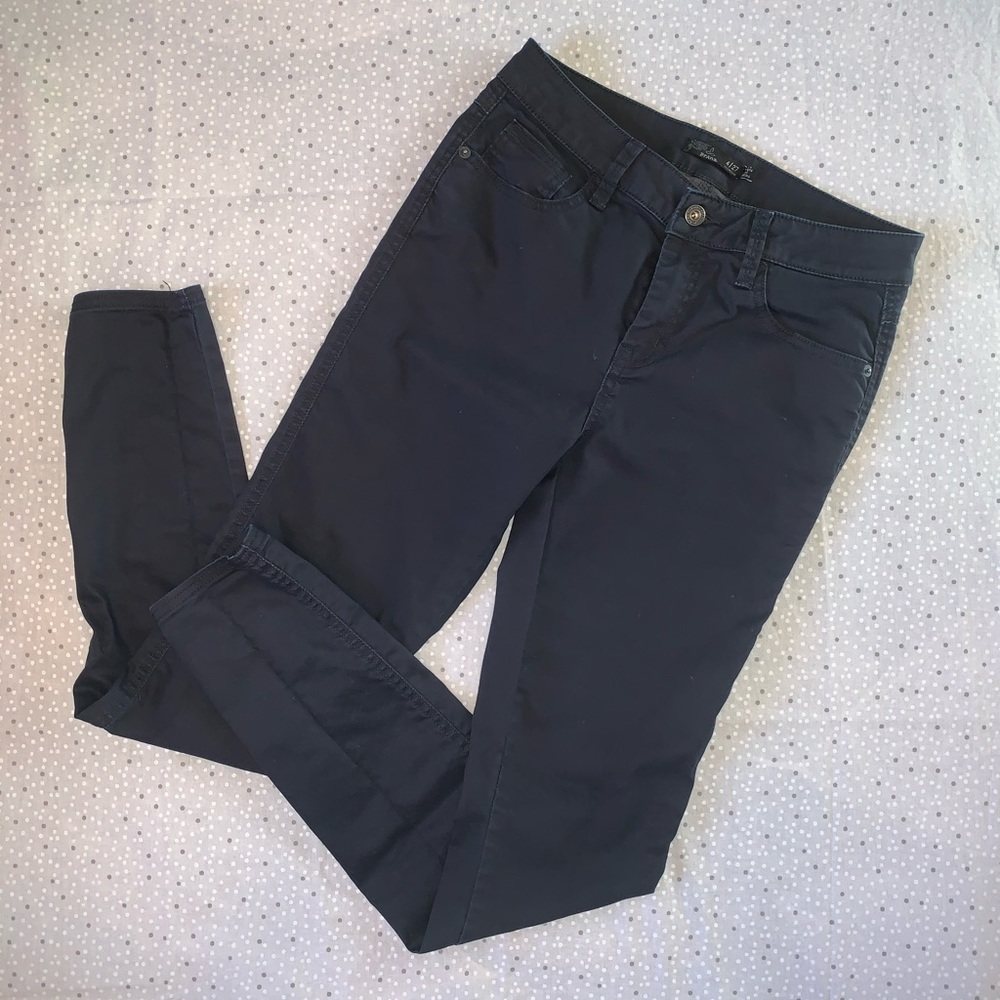 Prana Size 4 Tall Oday Jean Midnight Wash